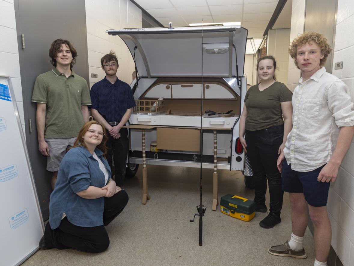Camp-Inn kitchen comfort: Industrial design students develop travel trailer solutions Featured Image